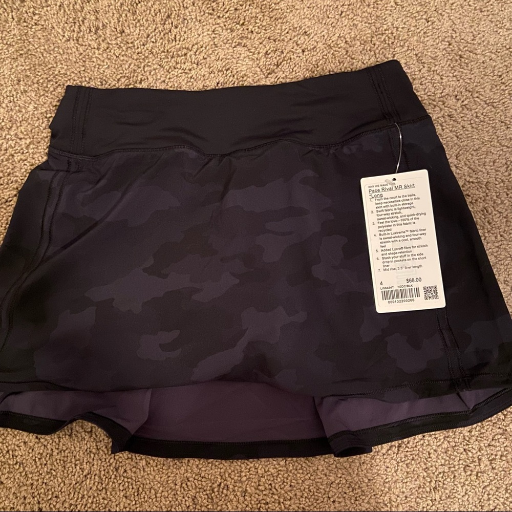 Lululemon Pace Rival Skirt. NWT. Size 4. Black/grey camo